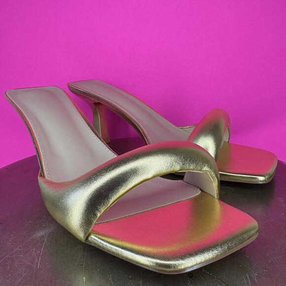 Shoes - Cociy Gold Cushion Strap Square Toe Mule Heeled Sandal Sz 9